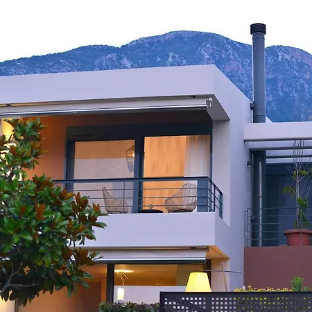 Villa East-West Kalamata Exterior foto